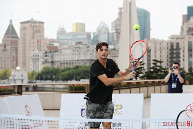 端同样暴露 端同样暴露